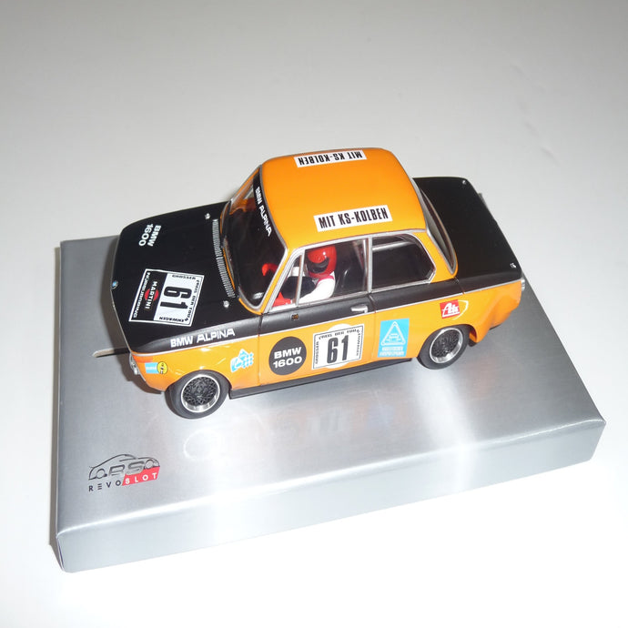 Revo Slot BMW 2002 RS0220  #61  Free Postage on Orders over $40